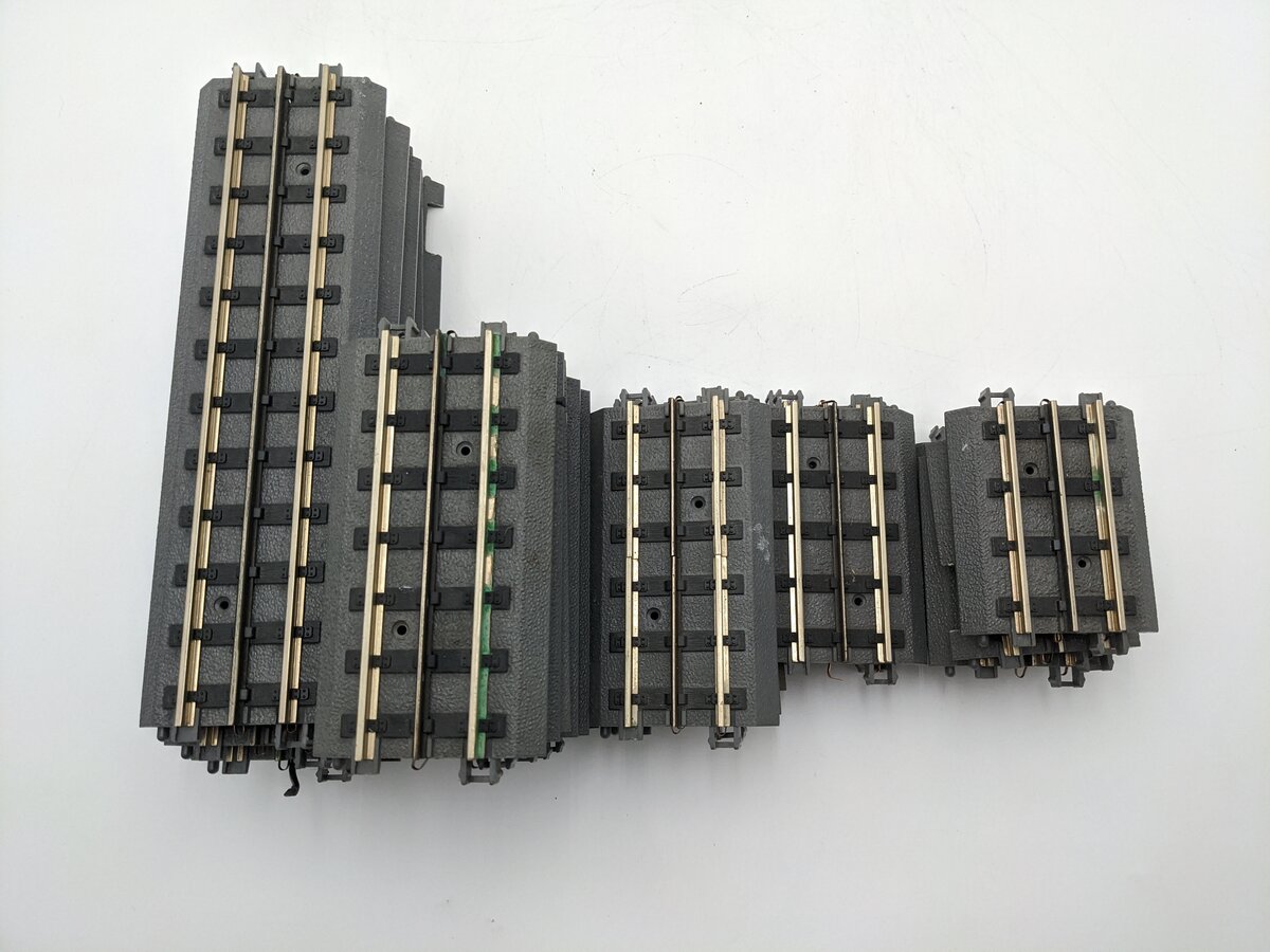 MTH O Gauge Assorted Track Sections [26]