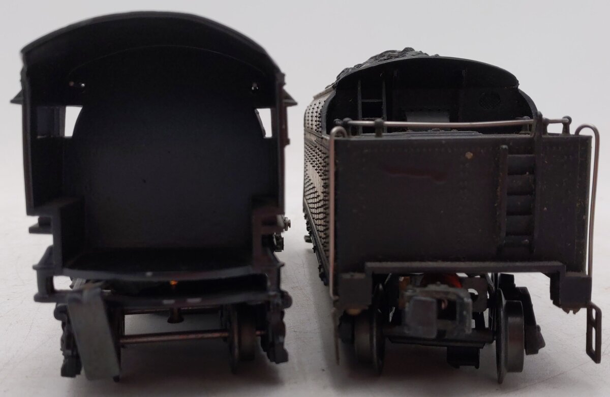 Lionel 685 Vintage O Lionel Lines 4-6-4 Diecast Steam Locomotive w/2224 Tender VG