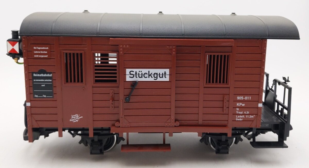 LGB 31190 G Scale DB Illuminated Boxcar with Taillights- Metal Wheels LN