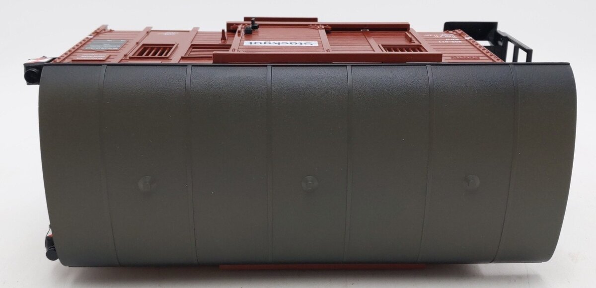 LGB 31190 G Scale DB Illuminated Boxcar with Taillights- Metal Wheels LN