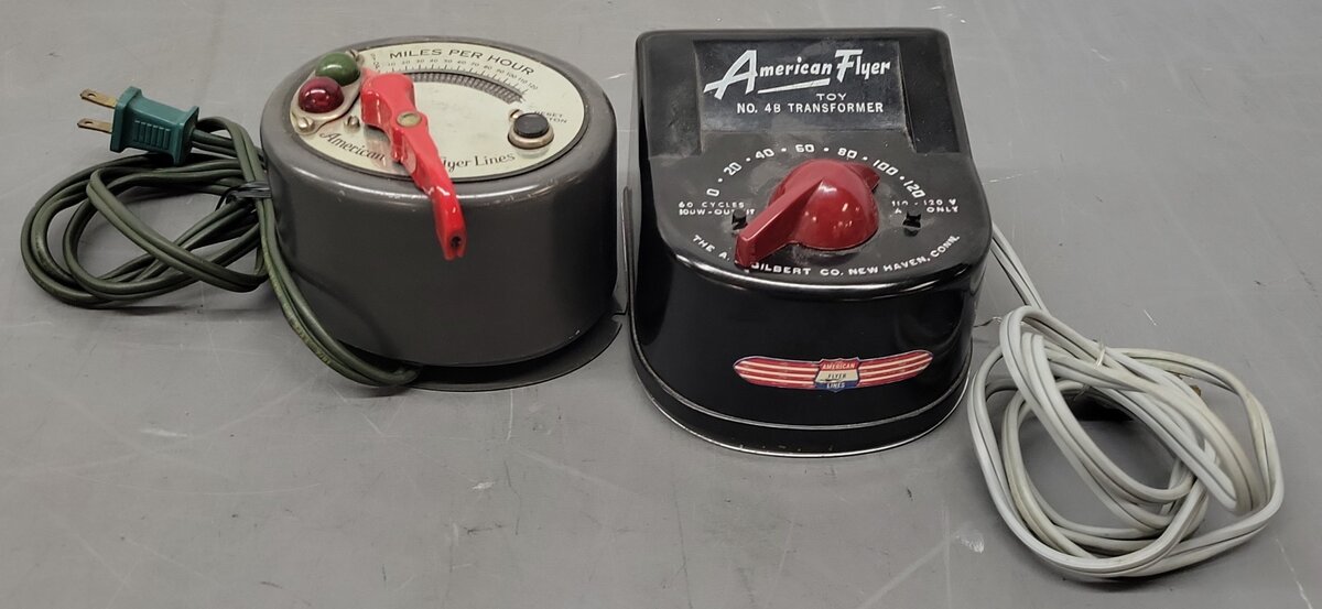 American Flyer Vintage Transformers; 48, 88, [2] VG/Box