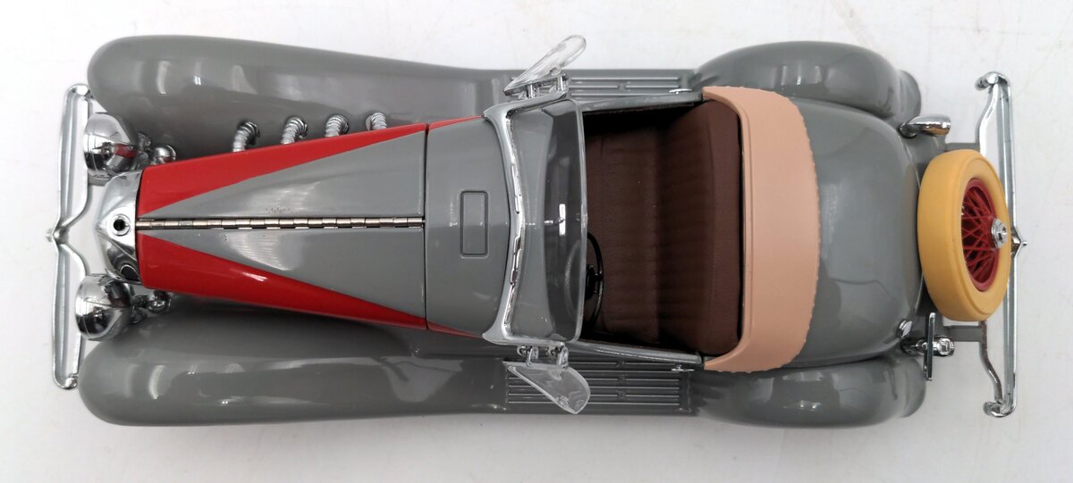 Danbury Mint 1935 1:24 Diecast Duesenberg SSJ EX/Box