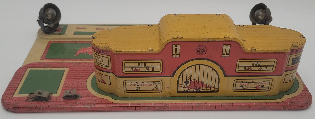 Marx Vintage City Airport Building VG