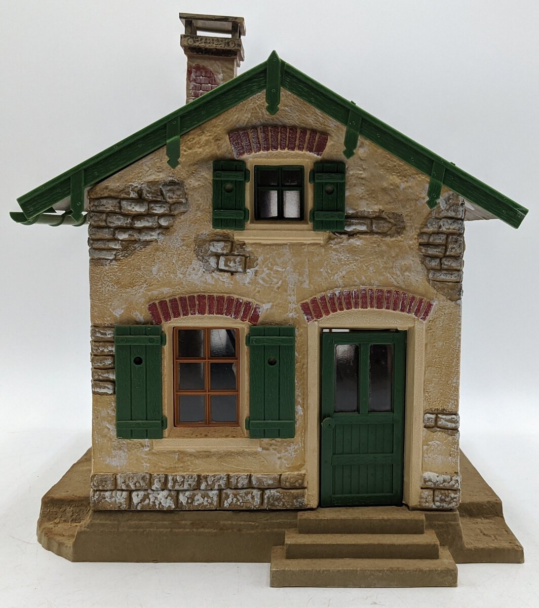 Pola 900 G Scale Assembled Kleinbach Station VG