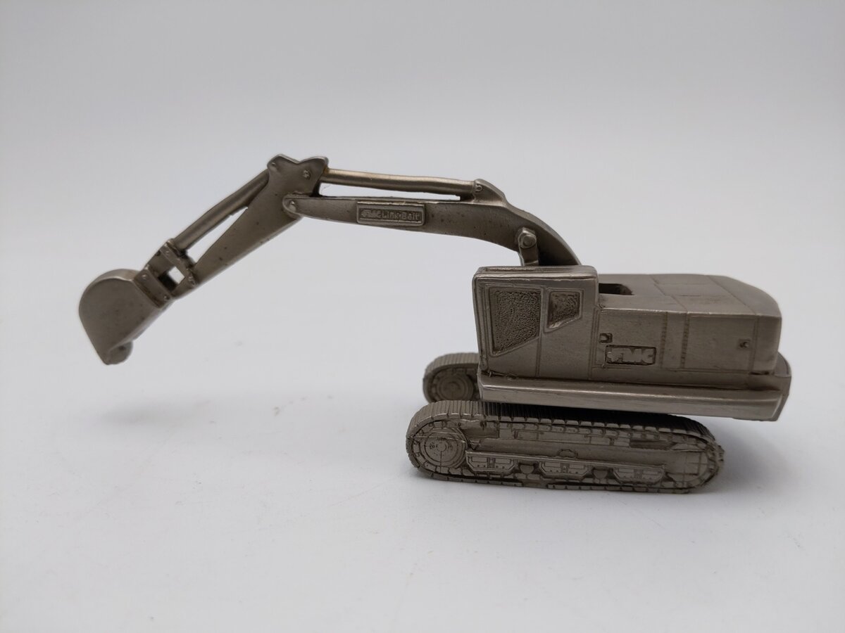 FMC Link-Belt Hydraulic Excavator Promotional Pewter Scale Model EX