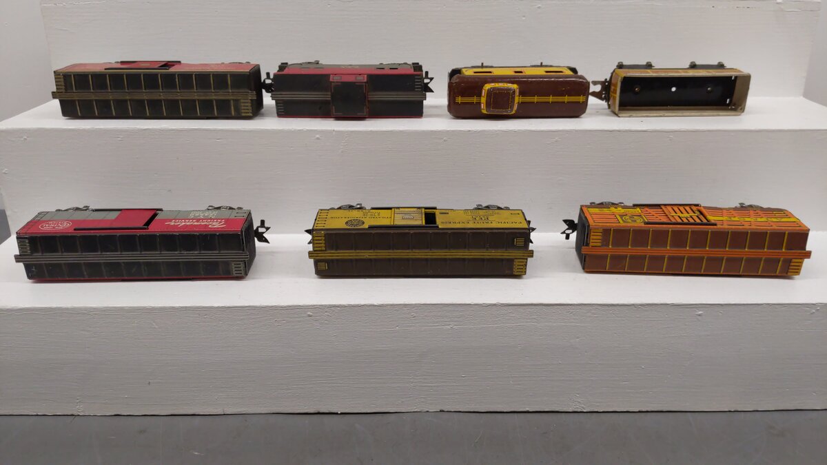 Marx Vintage O Gauge Train Cars 35461, 13549, 174580, 20102, 3824, 552, 9100 [7] VG
