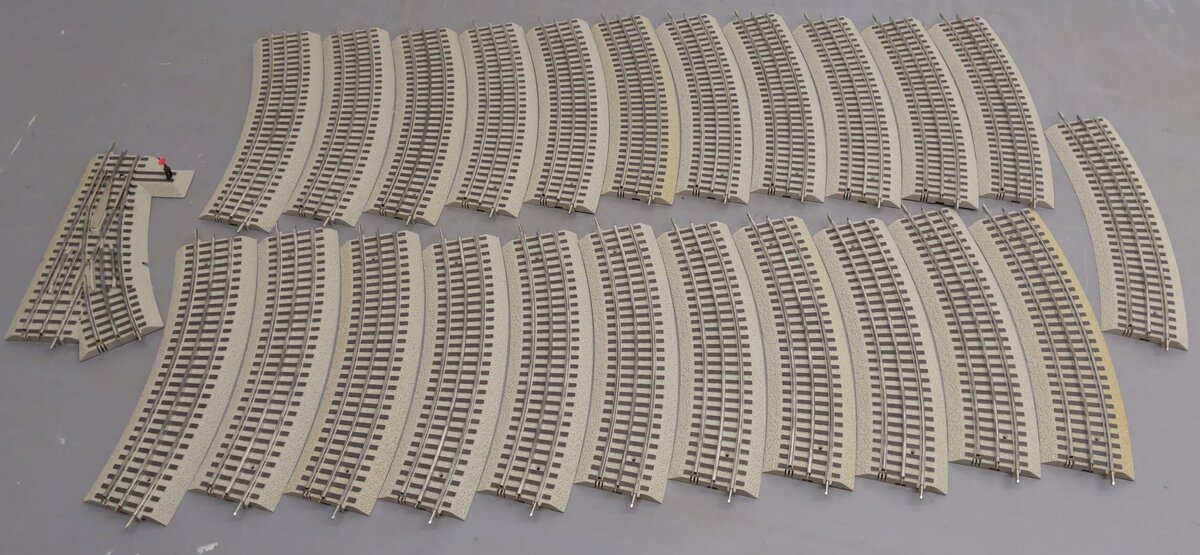 Lionel O Gauge Fastrack Curved Track Sections & Left Hand Switch Turnout (24) VG