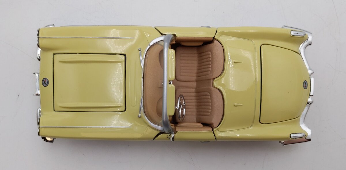 Motor Max 73218 1:24 Scale 1959 Corvette EX