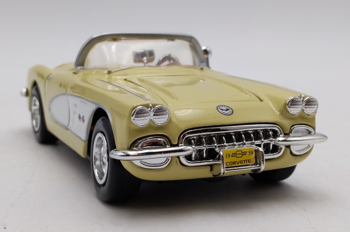 Motor Max 73218 1:24 Scale 1959 Corvette EX