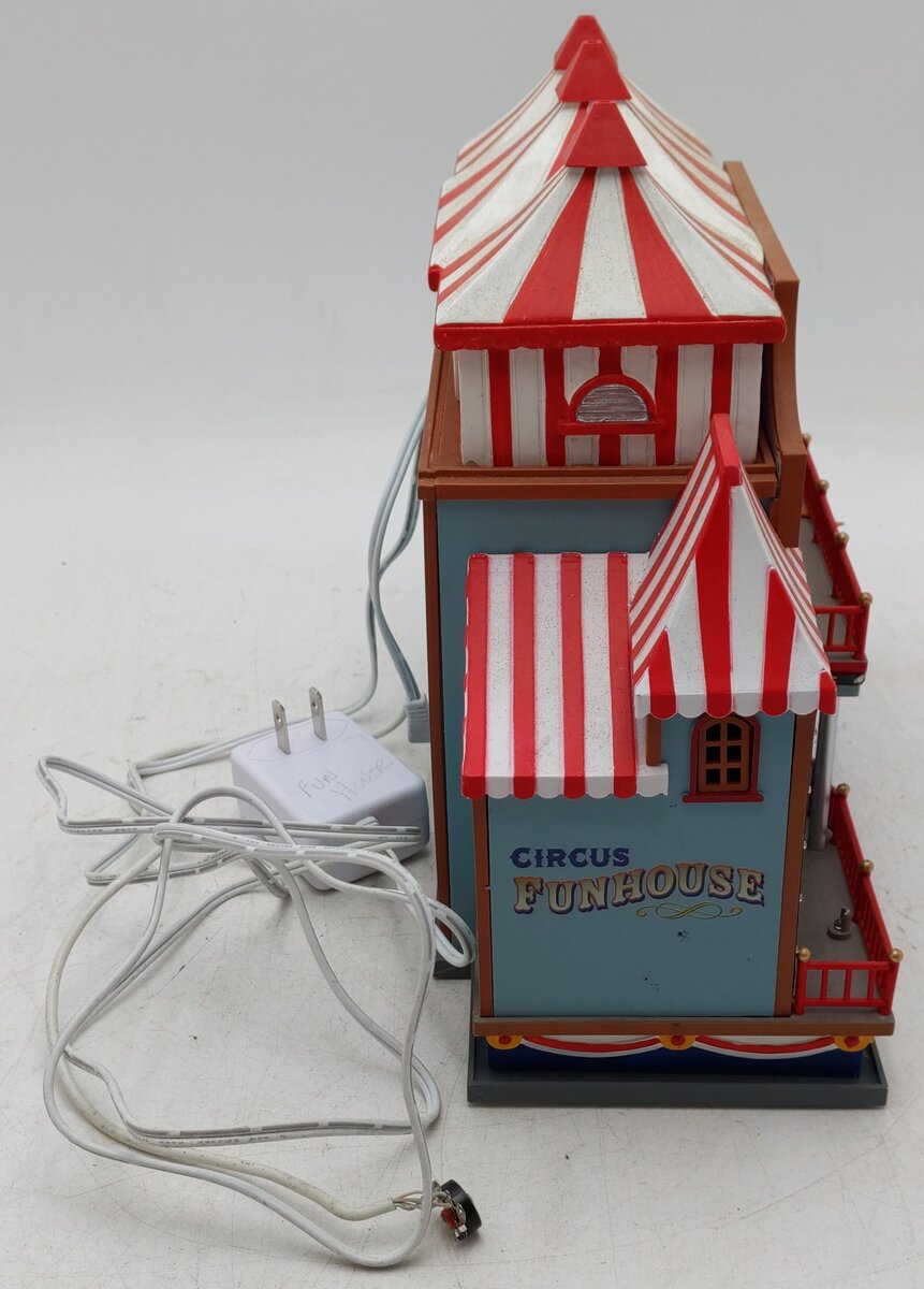 Lemax Carnival Funhouse Ceramic Building VG
