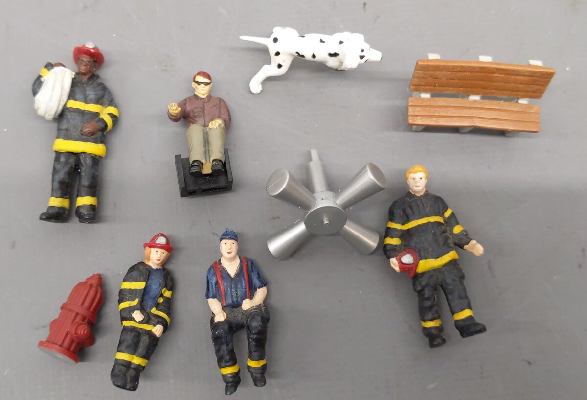 MTH 30-9159 O Operating Firehouse (Fire Company 219) VG/Box