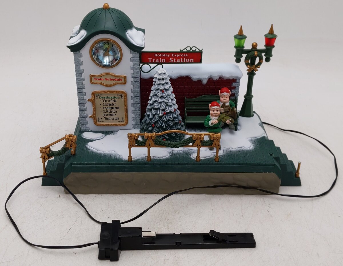 New Bright 384-10 G Scale Musical Holiday Express Train Station VG/Box