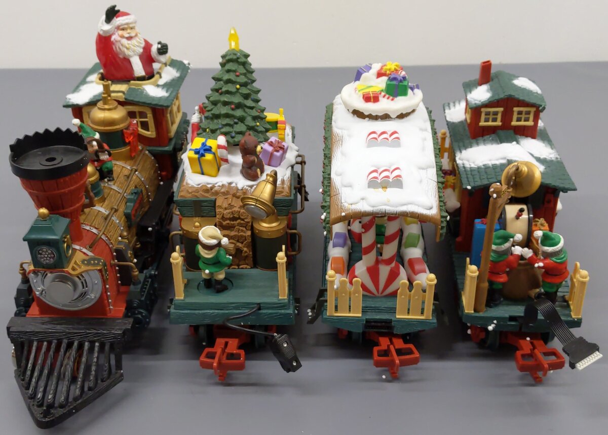 New Bright 380 G Scale Holiday Express Animated Steam Train Set EX/Box