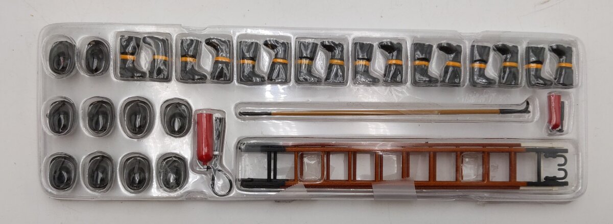 Road Signature 1:24 Scale 1958 Seagrave Model 750 Fire Engine VG
