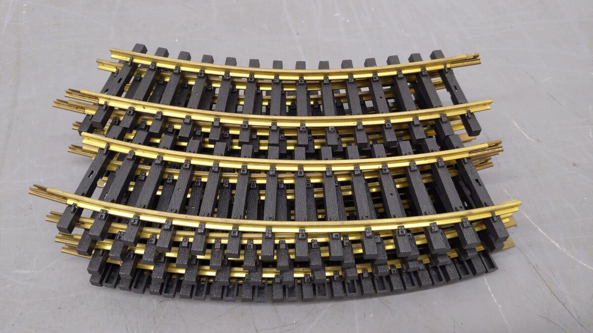 Aristo-Craft 30110 USA Style Brass Rail 5' Diameter Curved Track Sections (14) EX