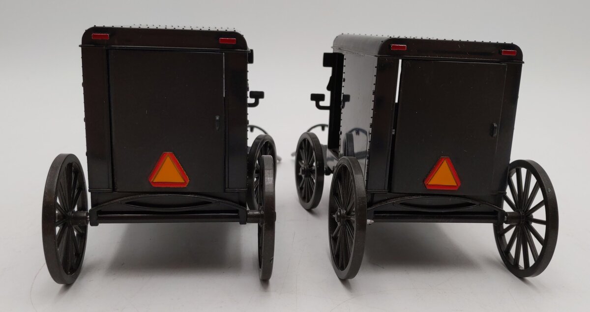 New-Ray 1:48 Scale Black Amish Buggy (2) EX