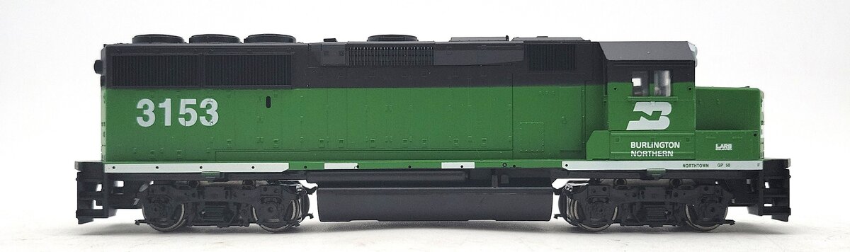 Athearn 4586 HO BN GP50 Phase II Diesel Locomotive #3153 EX/Box