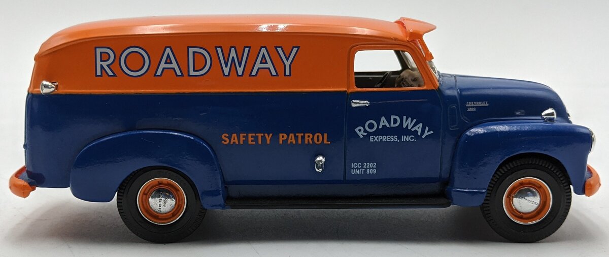 First Gear 10-1479 1:34 Scale Diecast 1949 Chevrolet Panel Count Roadway Express NIB
