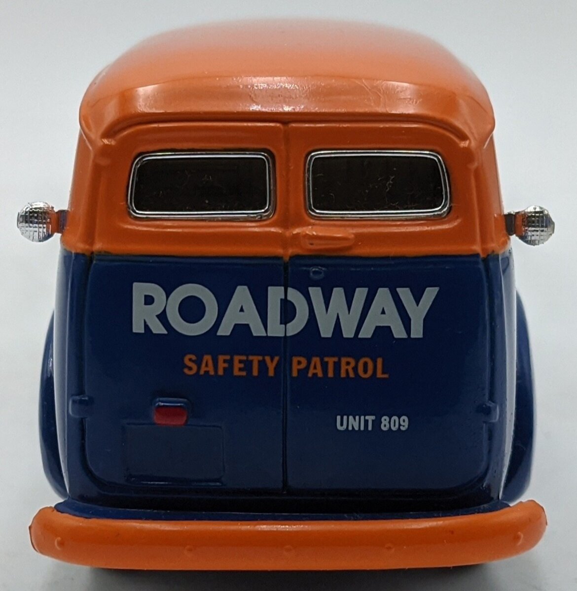 First Gear 10-1479 1:34 Scale Diecast 1949 Chevrolet Panel Count Roadway Express NIB