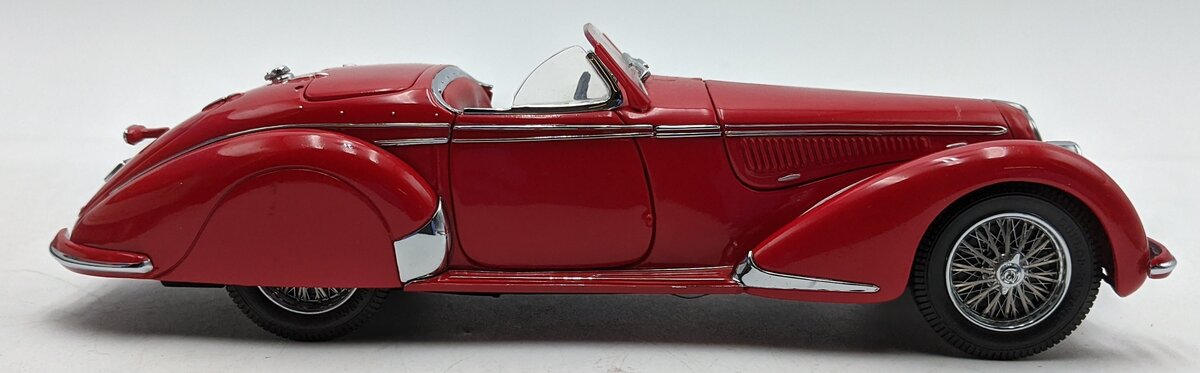 Franklin Mint 1937 1:24 Scale Diecast Alfa Romeo 2900B Convertible VG/Box