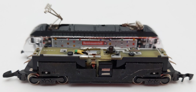 Marklin 88454 Z Scale SBB Class 460 Electric Locomotive EX/Box