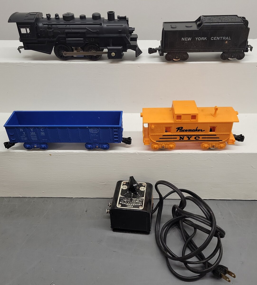 Marx O-27 Vintage New York Central Freight Set (4) VG