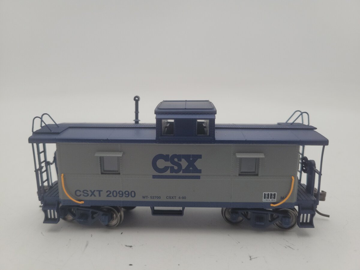 Atlas 20003678 HO CSX Cupola Caboose #20990  EX