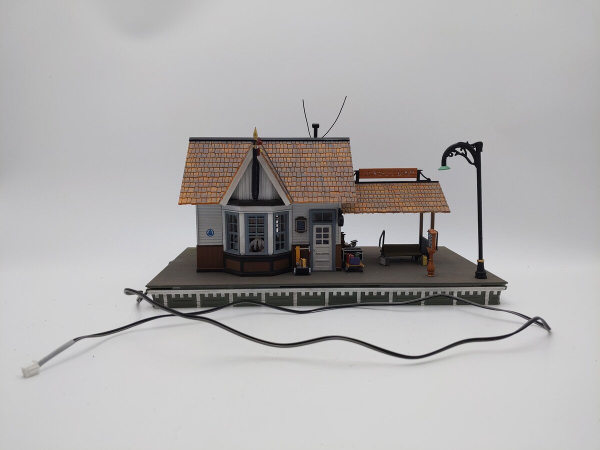 Woodland Scenics BR5052 HO Built-&-Ready The Depot Building EX