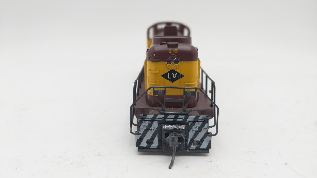 Atlas 8150 HO Scale Lehigh Valley RS-3 Diesel Locomotive #216 EX/Box