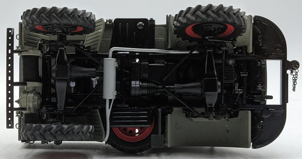 Schuco 00140 1:18 Scale Diecast Mercedes-Benz Unimog MIT Westfalia Kabine/Box