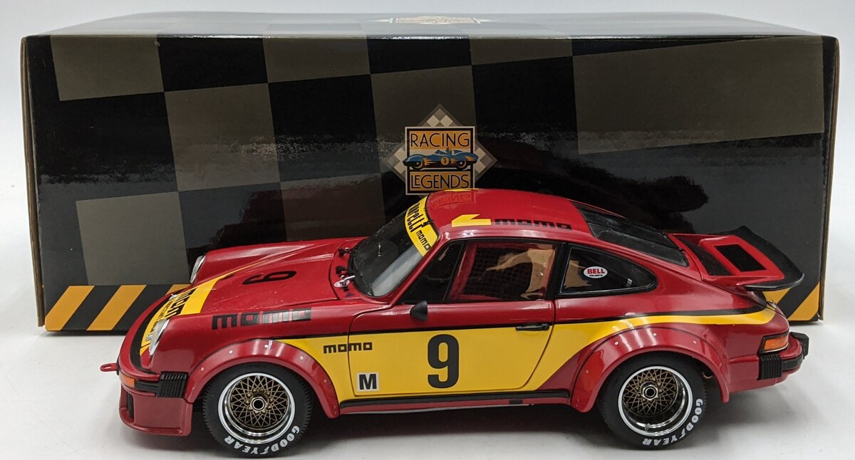 Exoto 19095 1:18 Scale Diecast 1977 Momo Porsche 934 RSR NIB