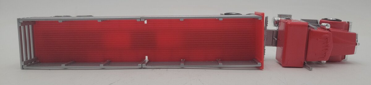 Lionel 6-12786 O Gauge 1:48 Red Lionelville Steel Tractor Trailer LN/Box