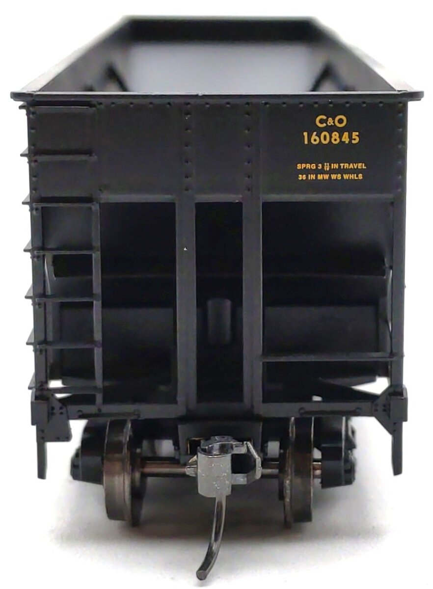 Bowser 40634 HO Scale C&O/CHSY 100-Ton Hopper #160845 LN/Box