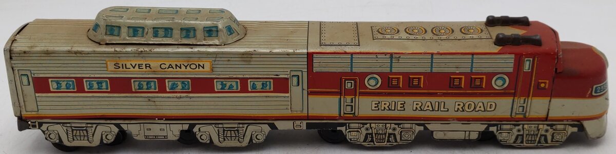 Vintage Custom Gauge Erie Railroad Silver Canyon Diesel Locomotive #2358 VG