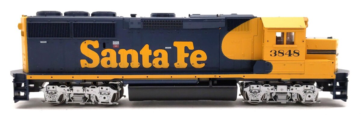 Athearn 4582 HO Scale Santa Fe Powered GP50 Diesel Locomotive #3848 EX/Box