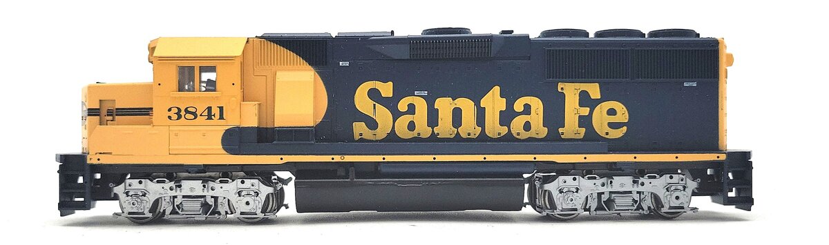 Athearn 4581 HO Scale Santa Fe Powered GP50 Diesel Locomotive #3841 EX/Box