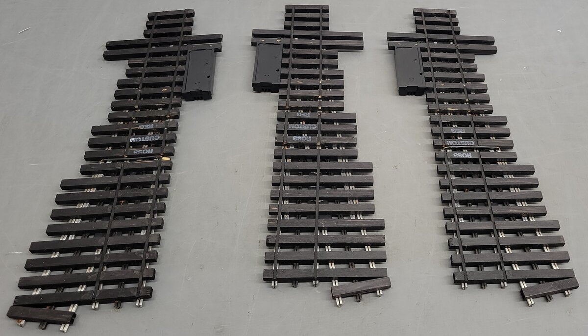 Ross Custom Switches O Gauge Left and Right Hand Switches; 101LH, 100RH x 2 [3] VG