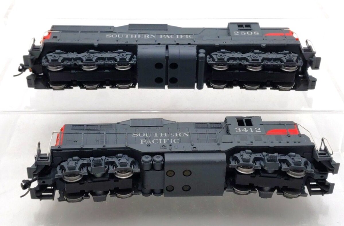 Athearn HO Scale Southern Pacific Diesel Locomotives [2] VG