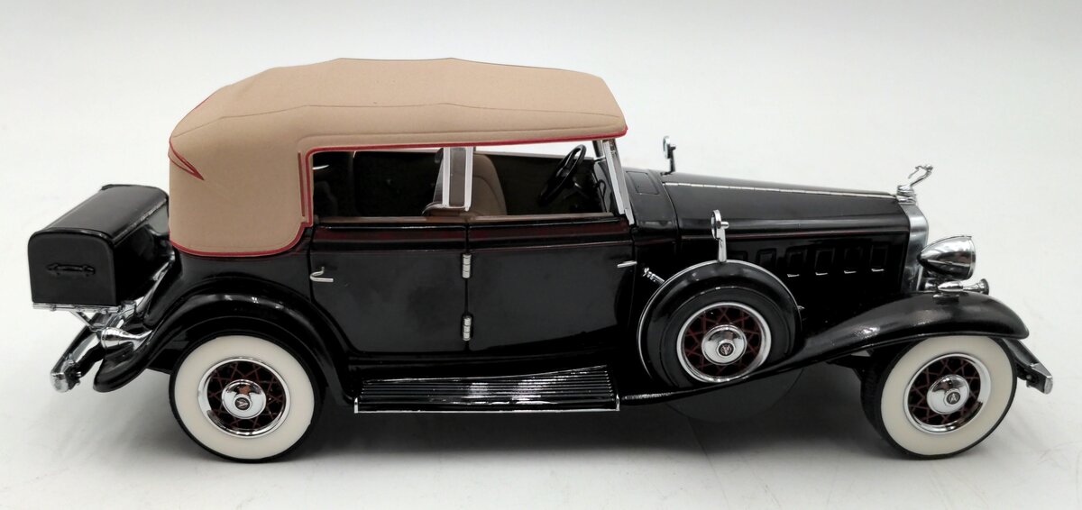 Franklin Mint B11A182 1:24 Diecast Elliot Ness 1932 Cadillac V-16 Phaeton VG