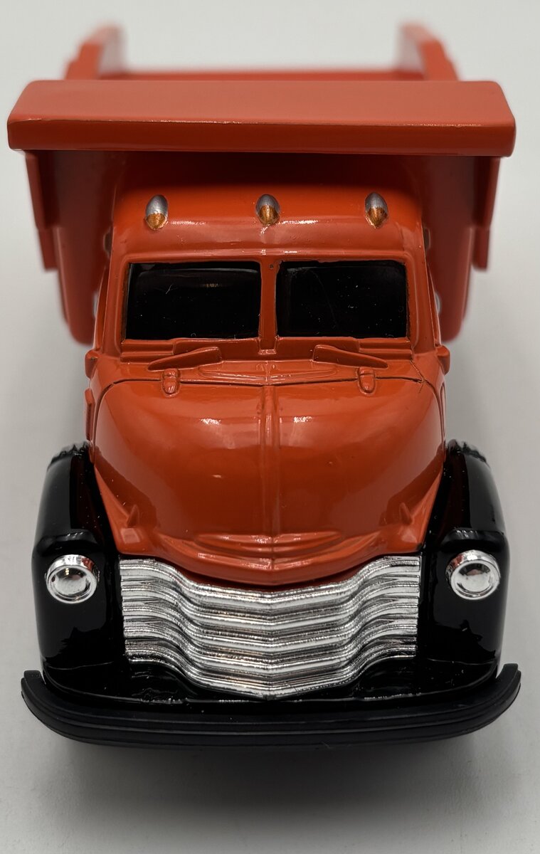 Ertl 19803 1:50 1950 M.O.W. International Harvester R-Series Dump Truck LN/Box