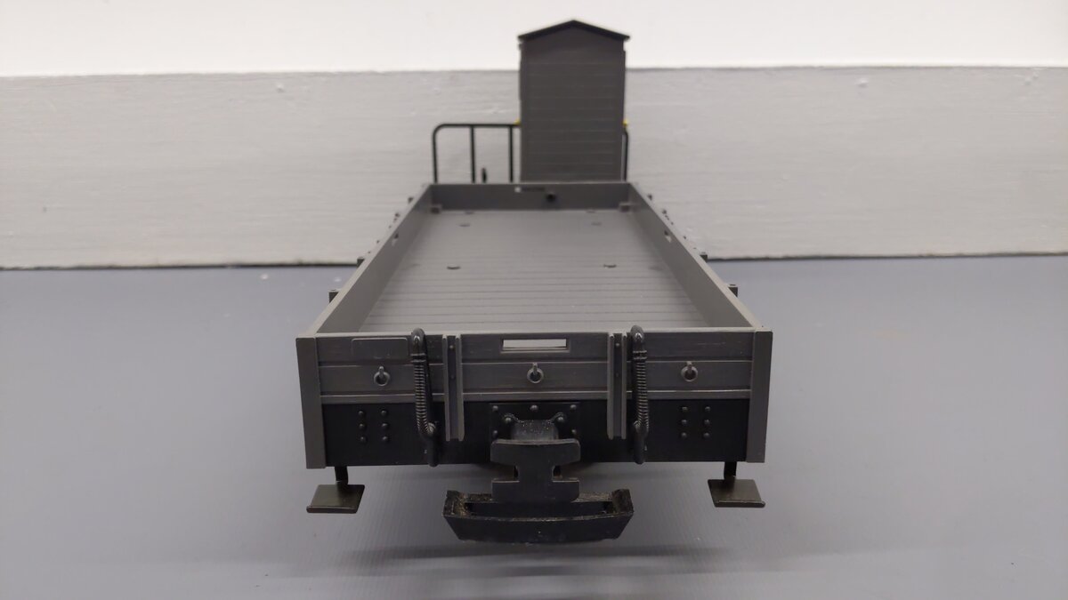 LGB 40120 G Scale Flatcar with Brakeman House #40120 EX/Box