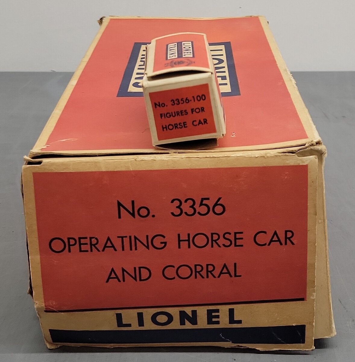 Lionel 3356 Vintage O Santa Fe Operating Horse Platform & Car VG/Box