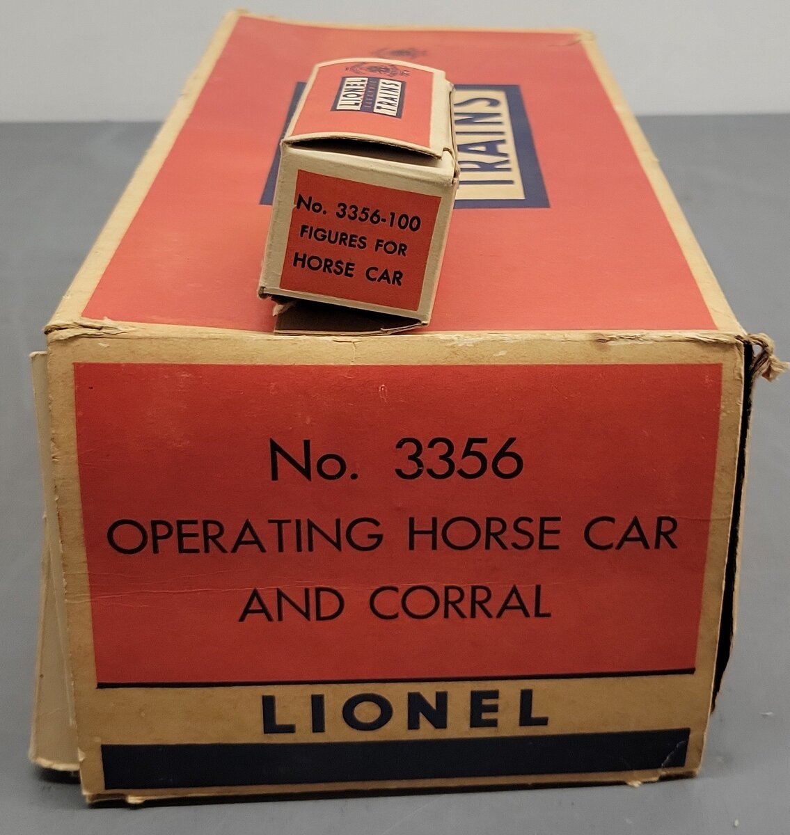 Lionel 3356 Vintage O Santa Fe Operating Horse Platform & Car VG/Box