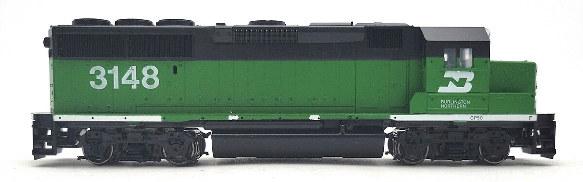 Athearn 4633 HO Burlington Northern GP-50 Powered Diesel Locomotive #3148 EX/Box