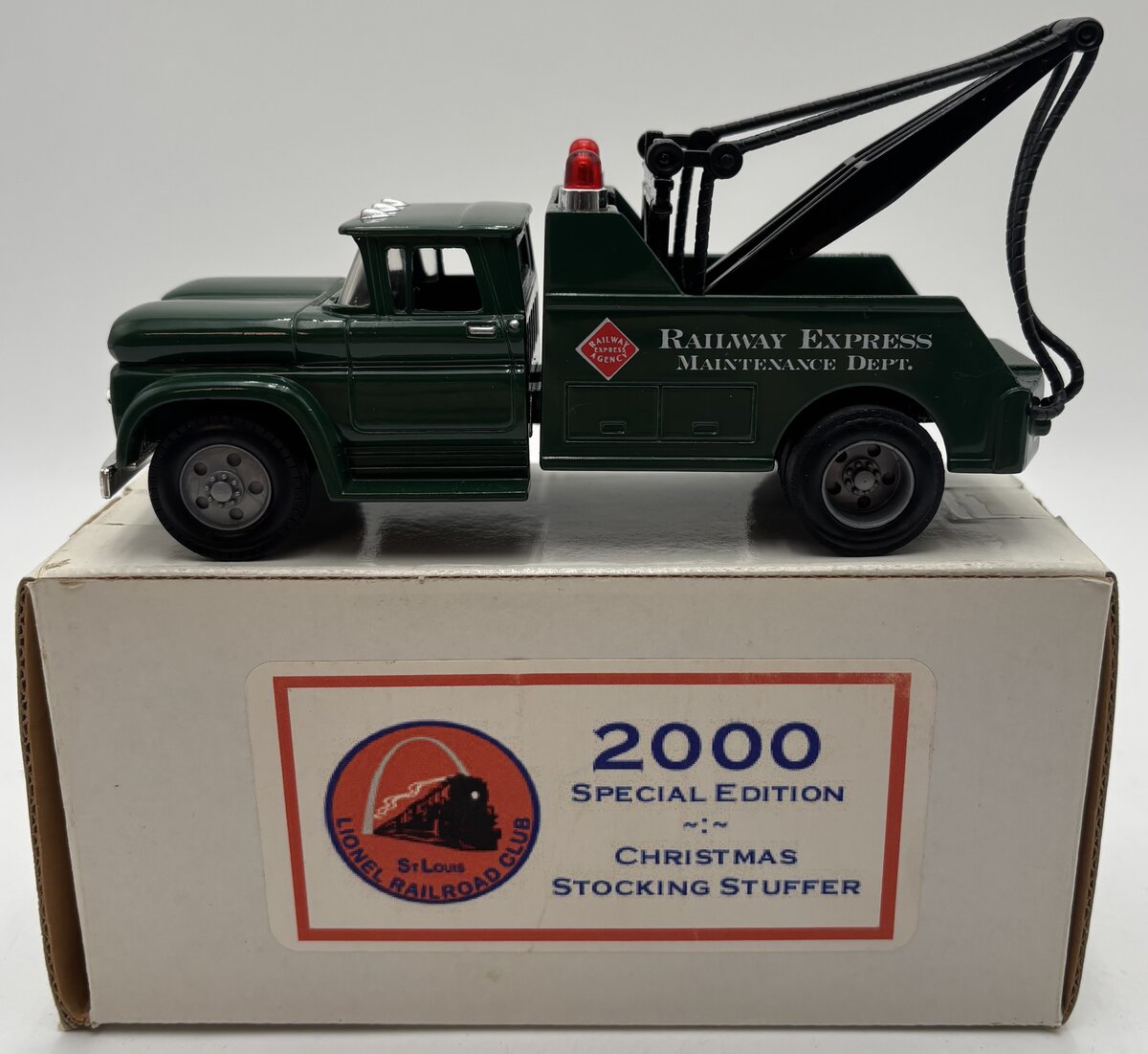 Ertl 19887P 1:43 1960 Railway Express Maintenance Dept. Chevy C Series Tow Truck LN/Box
