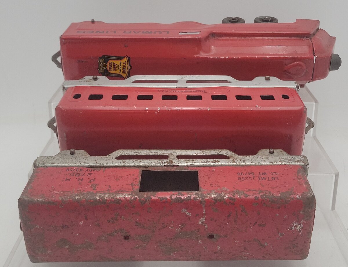 Lumar Lines Vintage Pressed Steel Passenger Set VG