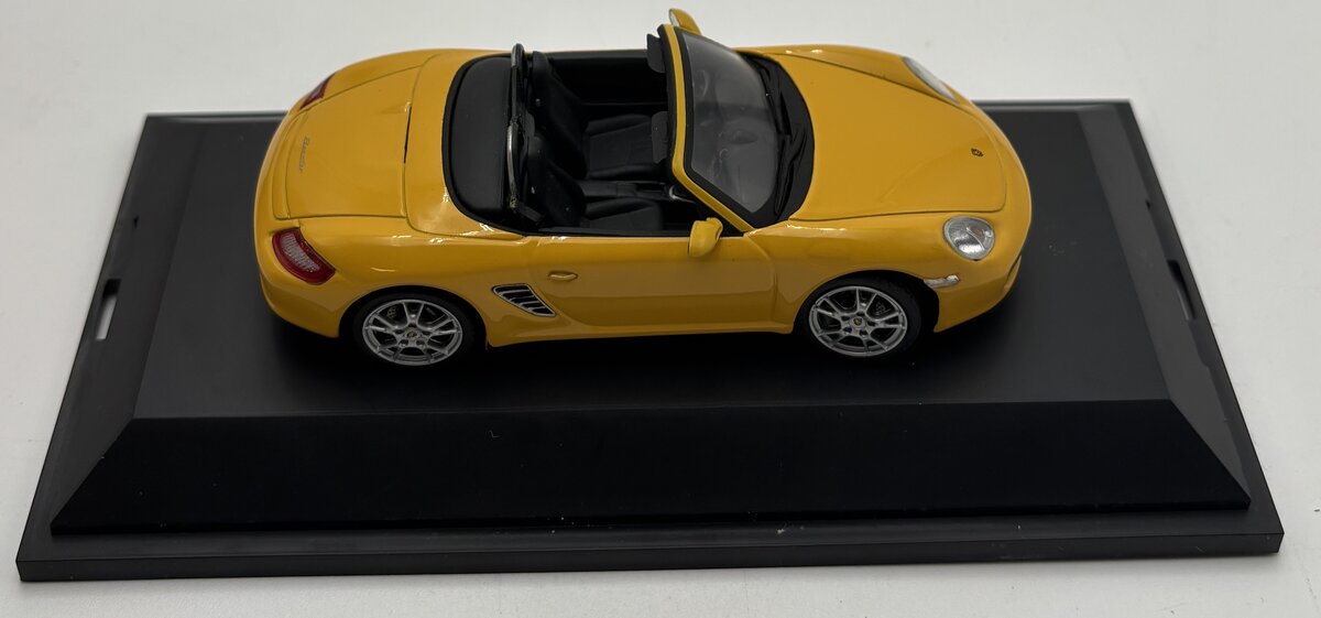 Schuco 04701 1:43 Yellow Porsche Boxster EX/Box
