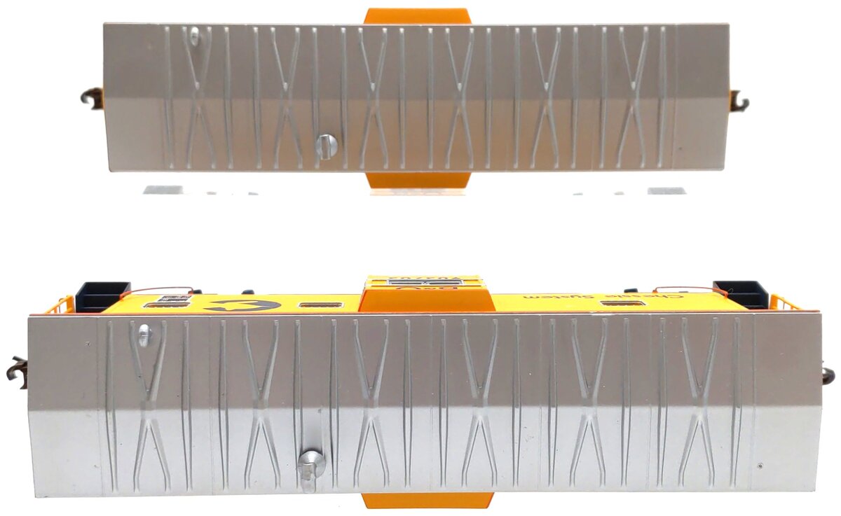 Walthers 932-27628 HO Scale International Car Co Bay Window Caboose (Set of 2) LN/Box