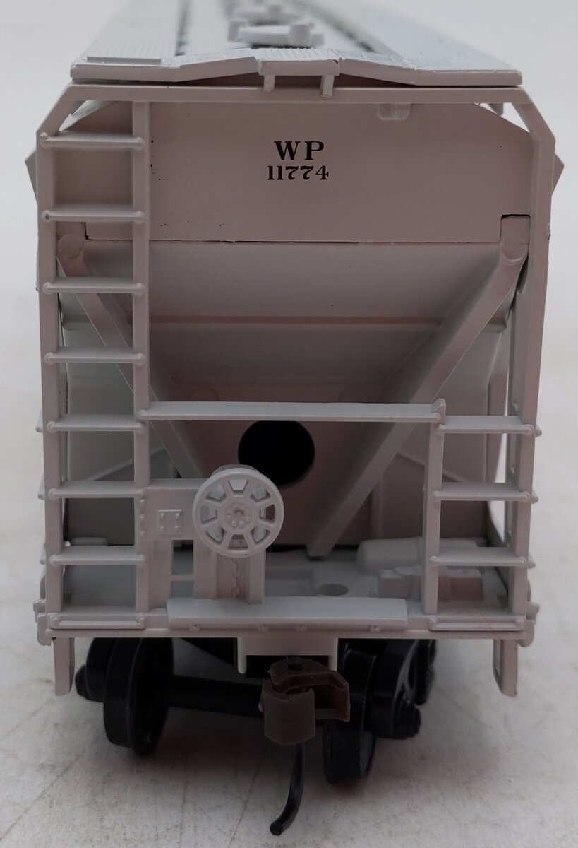Athearn 7205 HO Scale Western Pacific ACF Centerflow Hopper #11774 EX/Box