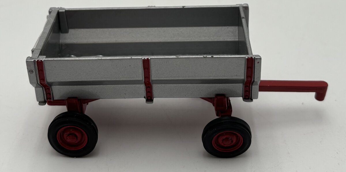 Ertl 2845 1:43 Farm Classics Flare Box Wagon EX/Box